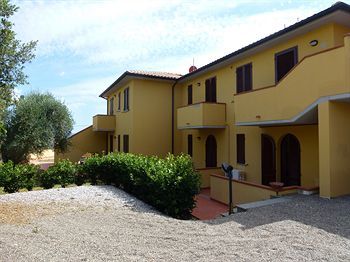 Aparthotel La Fonte Degli Angeli