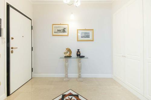 Medusa Apartment