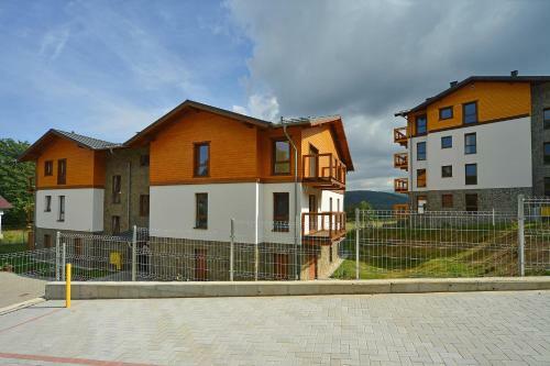 Trevilles Apartamenty - Shiny Rock