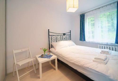 Apartamento Granatowy