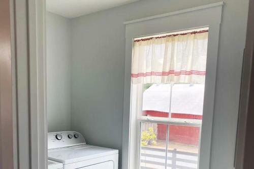 Stunning 2 Bed Room Hubbard Farm House