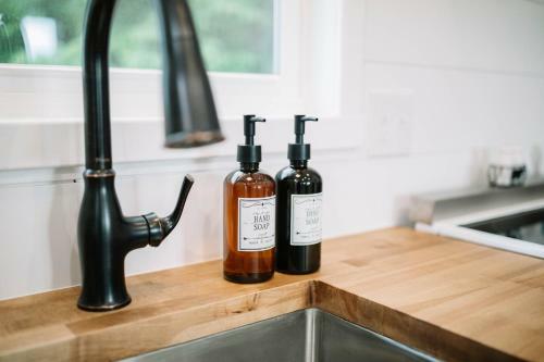 New Tiny Home On 250 Acre Dairy Farm Near Ark