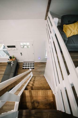 New Tiny Home On 250 Acre Dairy Farm Near Ark