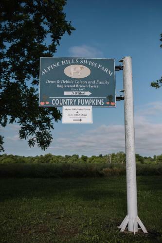 New Tiny Home On 250 Acre Dairy Farm Near Ark