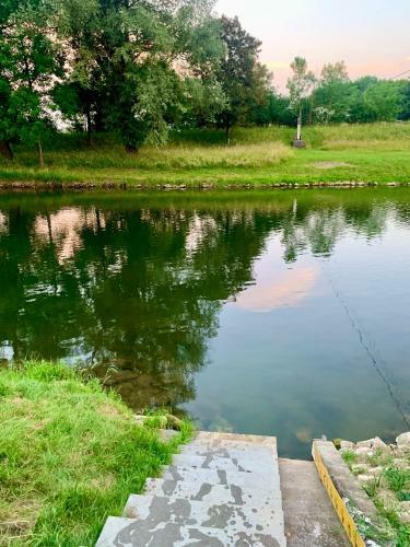 Apartamento Stilvolle, Gro�e Ferienwohnung Am Idyllischen Donauradweg
