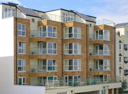 Jameson Court Apartments