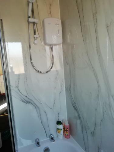 Apartamento Carvetii - Walter House - First Floor Flat Sleeps 6