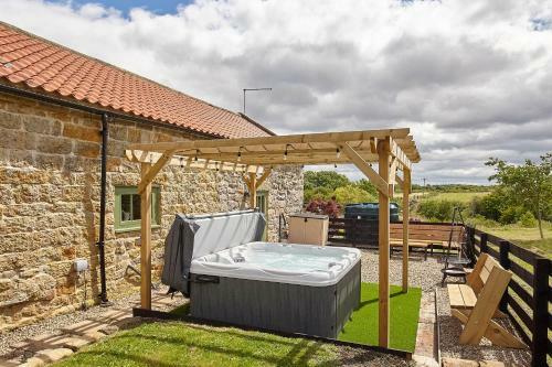 Host & Stay - Low Waupley Farm