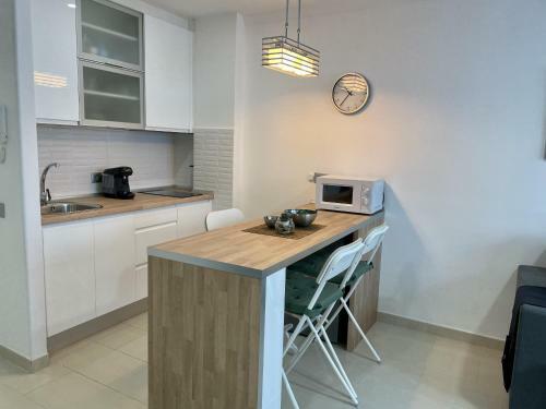 Moderno Apartamento Junto A Las Canteras