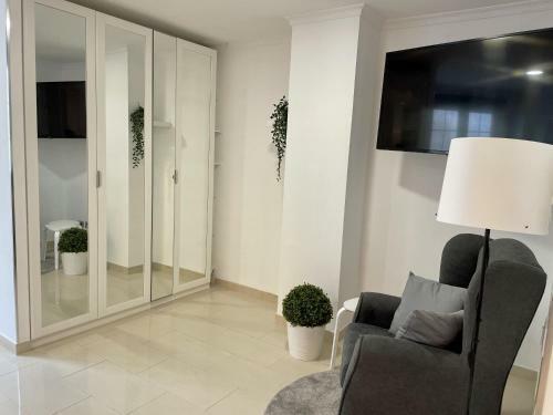 Moderno Apartamento Junto A Las Canteras