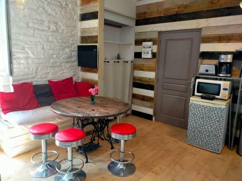 Apartamento Au Bord De L'eau � Concarnoloc