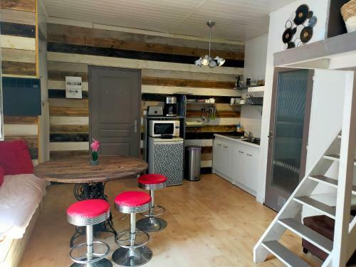 Apartamento Au Bord De L'eau � Concarnoloc