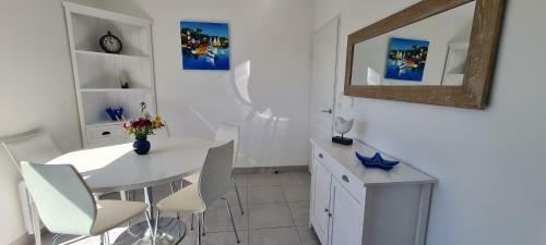 Apartamento Appartement Devant La Plage Avec Piscine