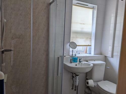 Hostal Overton Villa Guest House