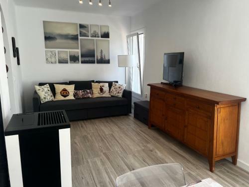 Apartamento Con Terraza, Mar/monta�a