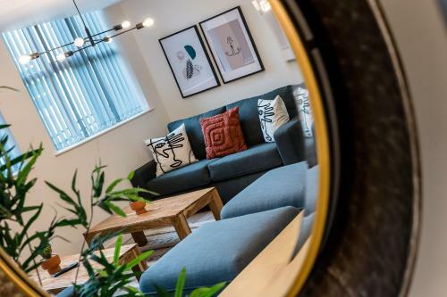 Host Apartments - The Rodney St Courtyard