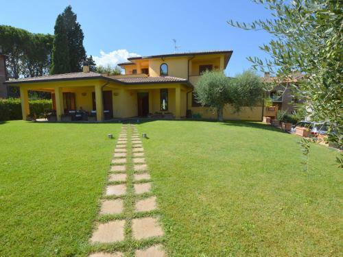 Villa Rustic Style Holiday Home In Umbria With Private Pool