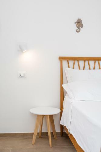 Izzhome Bellavita Apartment