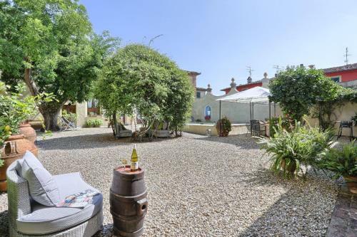 Bed & Breakfast Charming Villa Marcialla