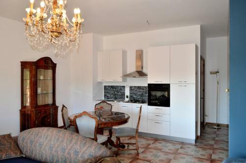 Apartamento Gandolfo House - Il Moro E La Dama