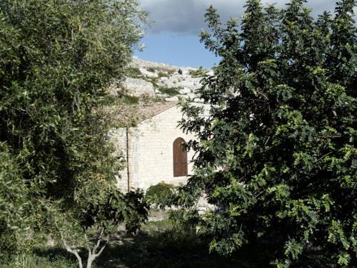 Appealing Holiday Home In Modica With Shared Garden