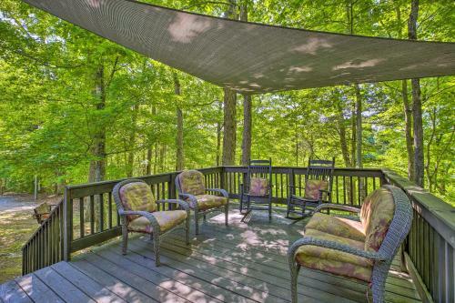 Lakeside Nancy Home Fire Pit, Outdoor Shower