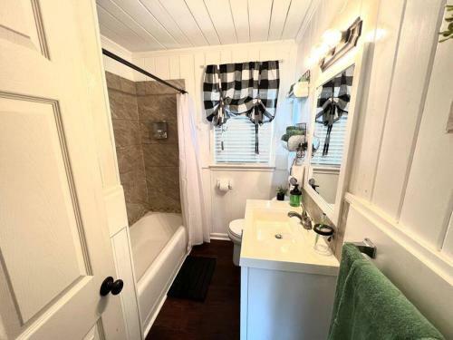 Apartamento Farmhouse At The Quadruplex; Beautiful, Spacious