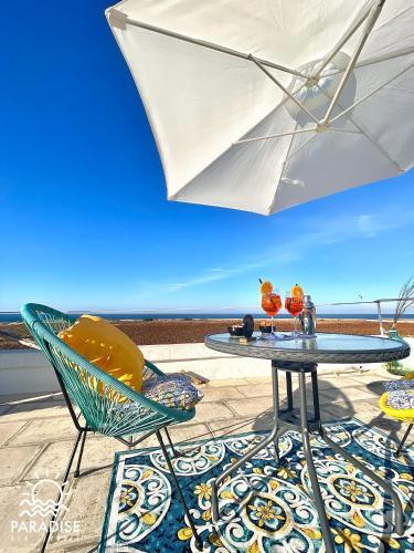 Hostal Paradise Sea Terrace