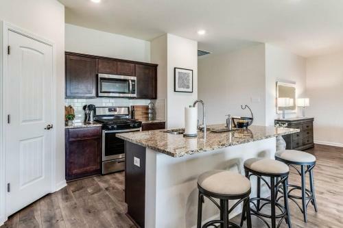 Villa Waterfront,4bedroom,2bath,king Bed,separate Shower