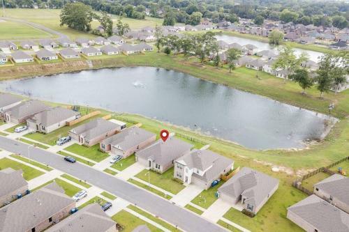Villa Waterfront,4bedroom,2bath,king Bed,separate Shower