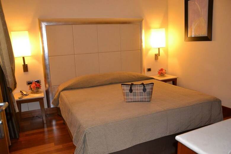 Hotel Airone