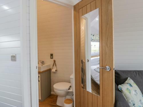 Lodge 2