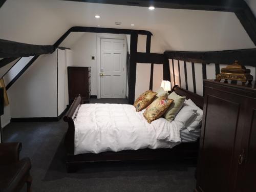Hostal Stone Court House