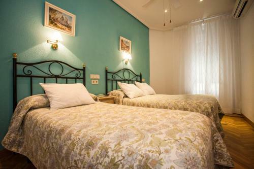 Hostal Ava Rooms