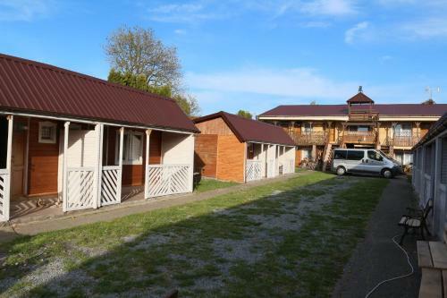 Agroturismo Pokoje, Domki Biesiada
