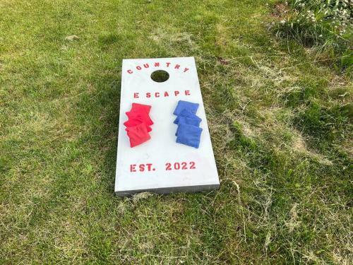Country Escape Private Hot Tub Fire Pit