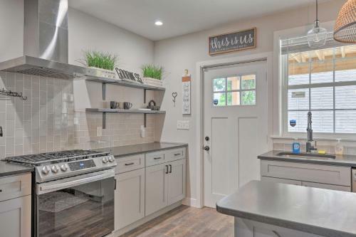 Baltimore Townhome, Walk To Patterson Park!