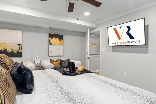 Valencia Royale ~ Private 2br Luxury Suite