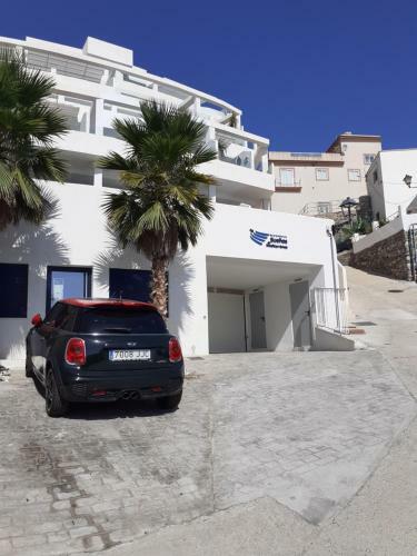 Apartamento Con Piscina Y Plaza de Garaje