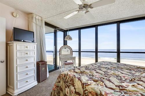 Golden Sands V