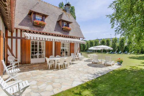 Maison Normande Avec Jardin Et Jacuzzi