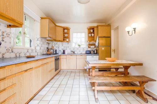 Maison Normande Avec Jardin Et Jacuzzi
