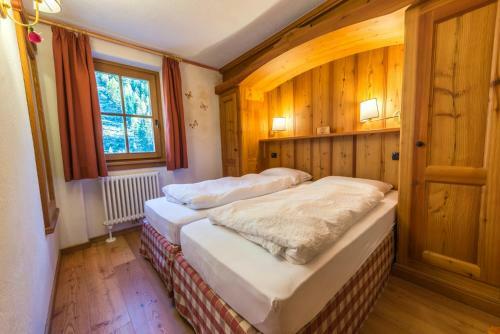 Bed & Breakfast Rifugio Lago Nambino