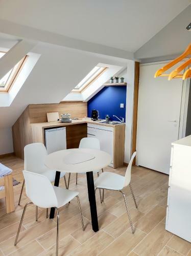 Apart Hostel S8