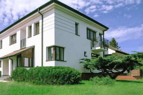 Apart Hostel S8