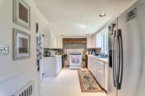 Charming 19th Century Cape Code Escape With Bbq