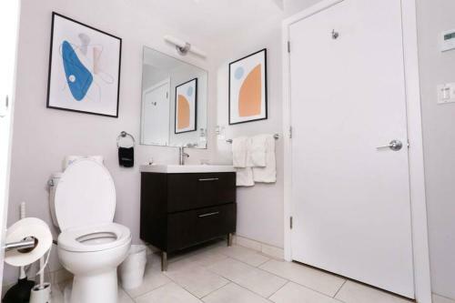 Newly Renovated 2bed, 2bath Private Apartment, Minutes From Boston.