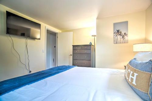 Pet-friendly Cape Cod Getaway Less Than 1 Mi To Beach