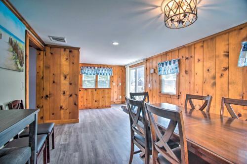 Pet-friendly Cape Cod Getaway Less Than 1 Mi To Beach