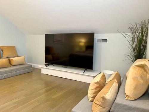 Milton Cozy Home